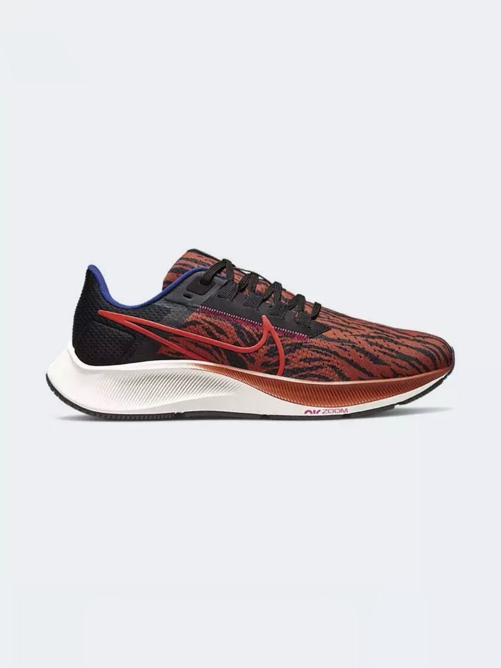 Wmns Nike Air Zoom Pegasus sneakers sz 8, EUC